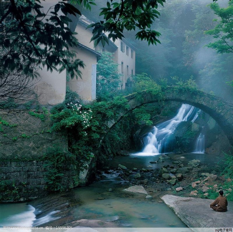 PG电子游戏麻将胡了3：帽子定制logo图案(定制帽子log